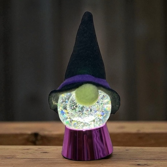 Mini Gnome with witch stocking cap - Picture 1 of 11